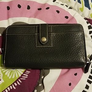 Dooney and Bourke wallet
